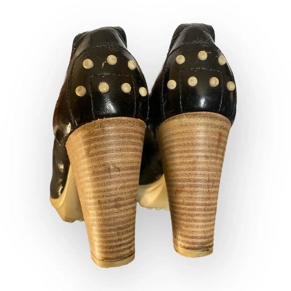 H8 TODs Aspen Patent Leather Heels​ - Picture 5 of 11